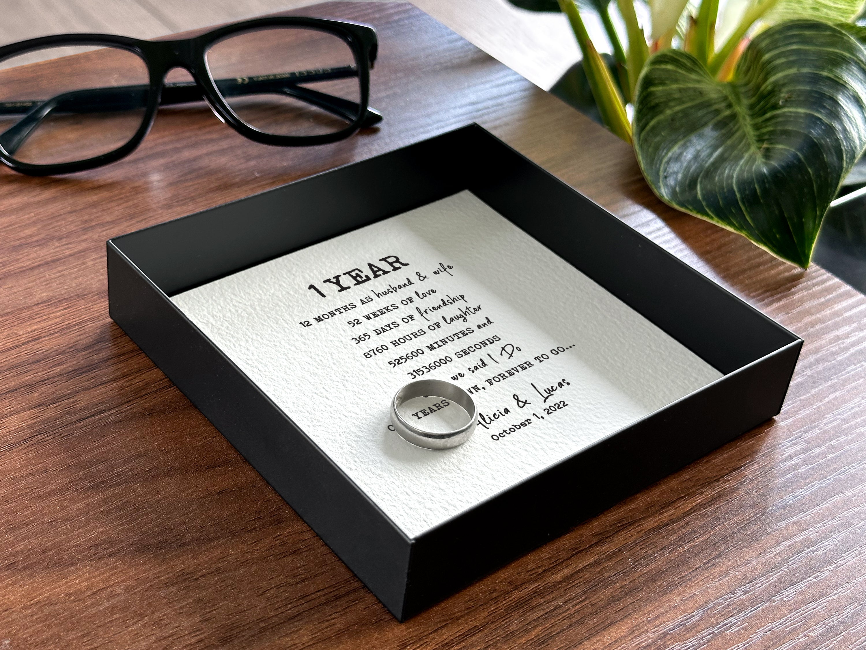 Elegant first year anniversary tray with paper insert